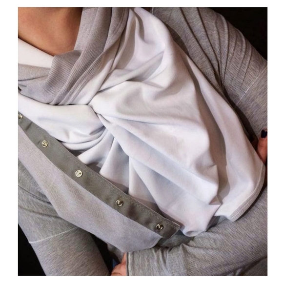 Lululemon Vinyasa Scarf - Rulu - Wee Stripe White Heathered Medium Grey - Picture 3 of 8